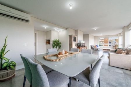 Apartamento para alugar com 207m², 4 quartos e 3 vagasSala