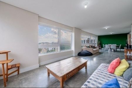Apartamento para alugar com 207m², 4 quartos e 3 vagasSala