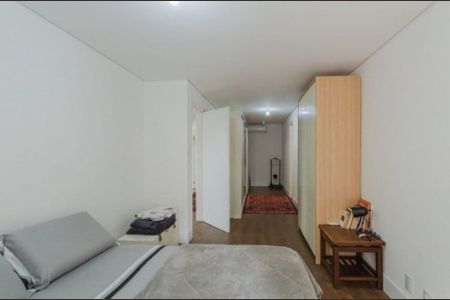 Apartamento para alugar com 207m², 4 quartos e 3 vagasQuarto 1