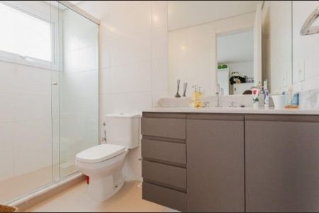 Apartamento para alugar com 207m², 4 quartos e 3 vagasBanheiro 1