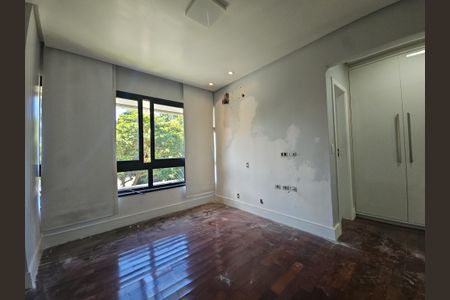 Apartamento para alugar com 215m², 4 quartos e 3 vagasSuíte 2