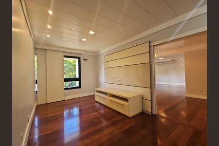 Apartamento para alugar com 215m², 4 quartos e 3 vagasSala de TV