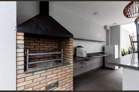 Apartamento para alugar com 37m², 2 quartos e sem vagaÁrea comum - Churrasqueira