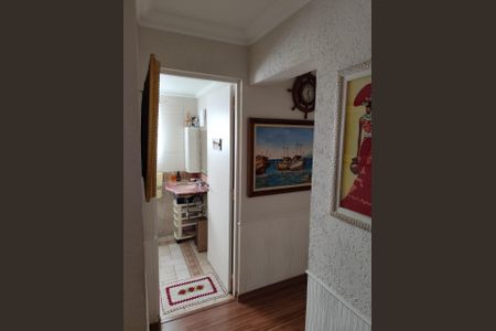 Apartamento à venda com 79m², 2 quartos e 2 vagasCORREDOR