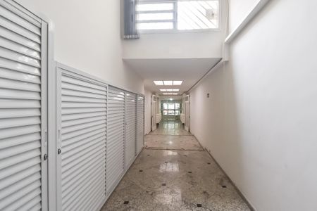 Apartamento à venda com 85m², 3 quartos e sem vaga Apartamento à venda com 85m², 3 quartos e sem vagaHall de entrada
