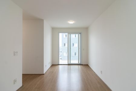 Sala de apartamento para alugar com 3 quartos, 58m² em Jardim Primavera, São Paulo