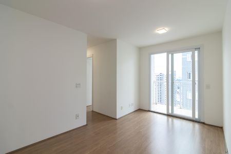 Sala de apartamento para alugar com 3 quartos, 58m² em Jardim Primavera, São Paulo