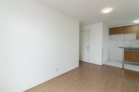 Sala de apartamento para alugar com 3 quartos, 58m² em Jardim Primavera, São Paulo