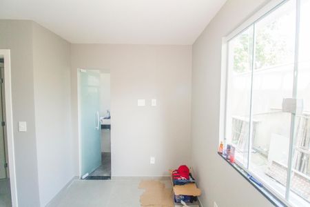 Casa para alugar com 75m², 2 quartos e sem vagaSuíte