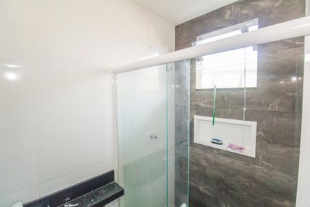 Casa para alugar com 75m², 2 quartos e sem vagaBanheiro da Suíte