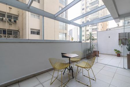 Apartamento à venda com 63m², 1 quarto e 1 vaga Apartamento à venda com 63m², 1 quarto e 1 vagaVaranda da Sala/Cozinha