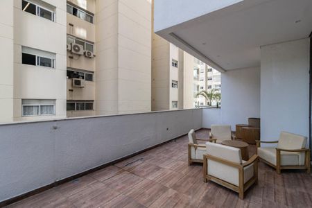 Apartamento à venda com 63m², 1 quarto e 1 vaga Apartamento à venda com 63m², 1 quarto e 1 vagaÁrea comum - Salão de festas