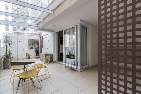 Apartamento à venda com 63m², 1 quarto e 1 vaga Apartamento à venda com 63m², 1 quarto e 1 vagaVaranda da Sala/Cozinha