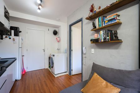 Apartamento à venda com 24m², 1 quarto e sem vaga Apartamento à venda com 24m², 1 quarto e sem vagaSala