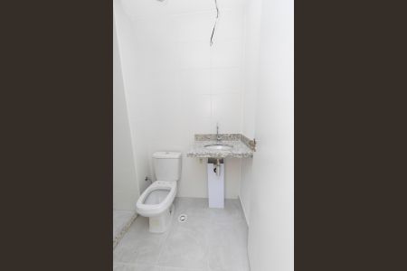 Apartamento à venda com 59m², 2 quartos e 1 vaga Apartamento à venda com 59m², 2 quartos e 1 vagaBanheiro da suite