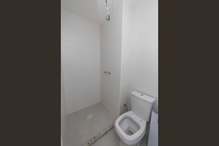 Apartamento à venda com 59m², 2 quartos e 1 vaga Apartamento à venda com 59m², 2 quartos e 1 vagaBanheiro