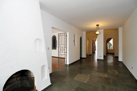 Sala de Estar de casa para alugar com 4 quartos, 315m² em Vila Madalena, São Paulo