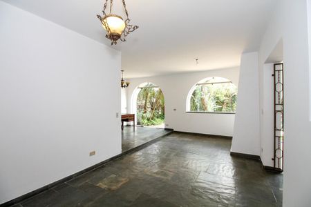 Sala de Estar de casa para alugar com 4 quartos, 315m² em Vila Madalena, São Paulo
