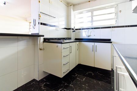 Apartamento à venda com 69m², 2 quartos e 1 vagaCozinha