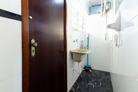 Apartamento à venda com 69m², 2 quartos e 1 vagaÁrea de Serviço