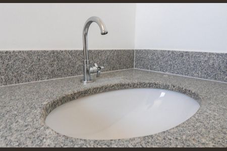 Apartamento à venda com 86m², 2 quartos e 1 vagaBanheiro da Suíte