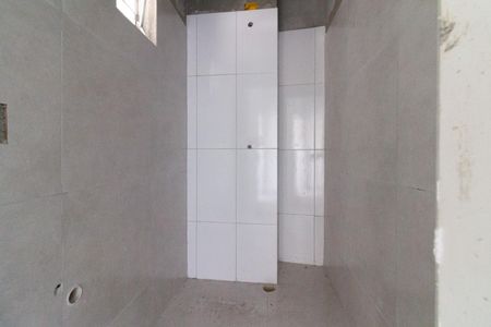 Banheiro de casa para alugar com 1 quarto, 18m² em Jardim Esmeralda, São Paulo