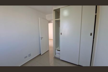 Apartamento à venda com 65m², 3 quartos e 2 vagas Apartamento à venda com 65m², 3 quartos e 2 vagasQuarto