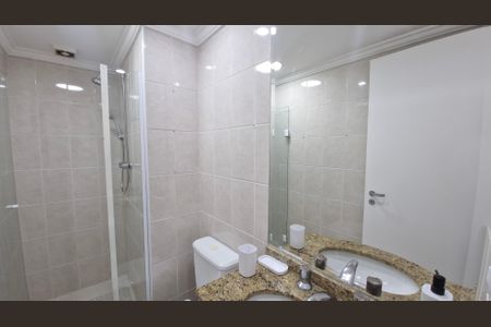 Apartamento à venda com 65m², 3 quartos e 2 vagas Apartamento à venda com 65m², 3 quartos e 2 vagasBanheiro