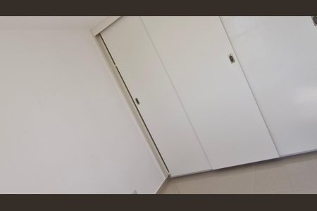 Apartamento à venda com 65m², 3 quartos e 2 vagas Apartamento à venda com 65m², 3 quartos e 2 vagasQuarto