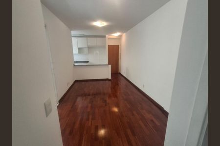 Foto 03 de apartamento à venda com 2 quartos, 56m² em Mirandópolis, São Paulo
