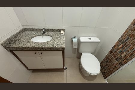 Apartamento à venda com 56m², 2 quartos e 1 vagaBanheiro Social