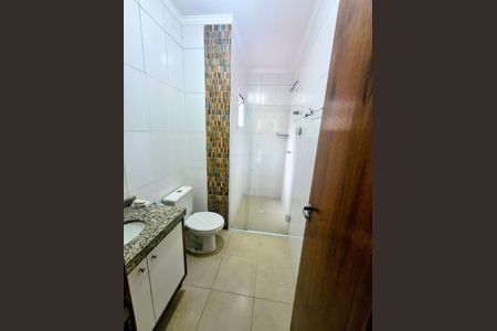 Banheiro de apartamento à venda com 2 quartos, 56m² em Vila Amabile Pezzolo, Santo André