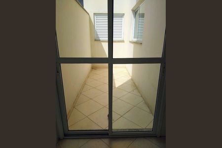 Cozinha de apartamento à venda com 2 quartos, 56m² em Vila Amabile Pezzolo, Santo André