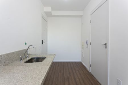 Cozinha de kitnet/studio para alugar com 1 quarto, 36m² em Chácara Seis de Outubro, São Paulo