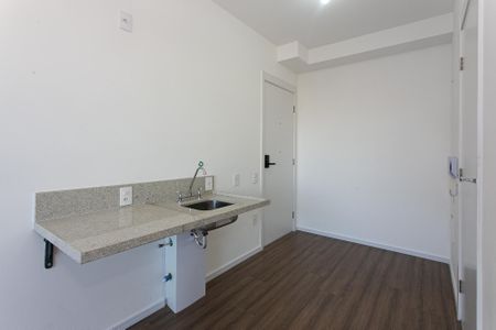 Cozinha de kitnet/studio para alugar com 1 quarto, 36m² em Chácara Seis de Outubro, São Paulo