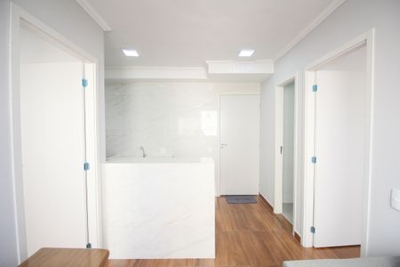 Sala de apartamento para alugar com 2 quartos, 33m² em Vila Suzana, São Paulo