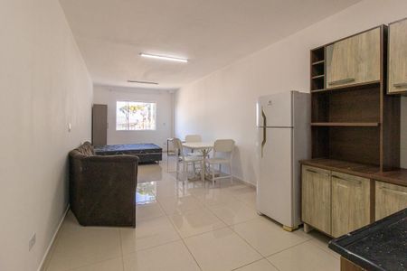Kitnet de apartamento para alugar com 1 quarto, 45m² em Boa Vista, Curitiba