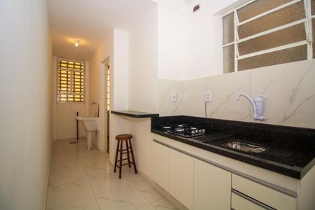 Cozinha de apartamento para alugar com 2 quartos, 70m² em Auxiliadora, Porto Alegre