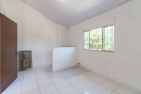 Kitnet de casa para alugar com 1 quarto, 25m² em Jardim Esmeralda, São Paulo