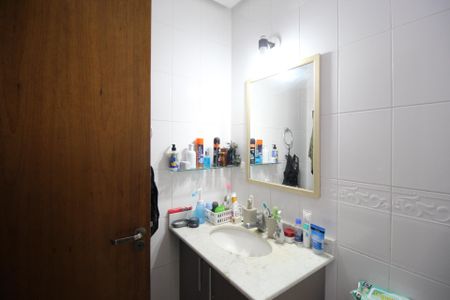 Apartamento à venda com 123m², 4 quartos e 2 vagasBanheiro
