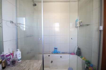 Apartamento à venda com 123m², 4 quartos e 2 vagasBanheiro da Suíte 1