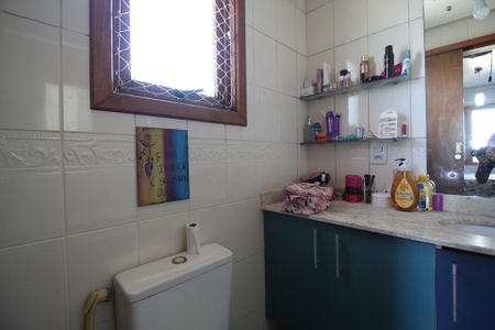 Apartamento à venda com 123m², 4 quartos e 2 vagasBanheiro da Suíte 1