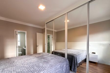 Apartamento à venda com 68m², 2 quartos e 2 vagas Apartamento à venda com 68m², 2 quartos e 2 vagasSuíte