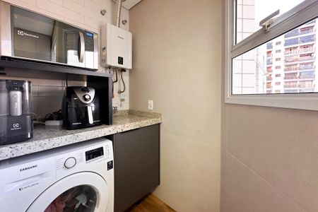 Apartamento à venda com 68m², 2 quartos e 2 vagas Apartamento à venda com 68m², 2 quartos e 2 vagasÁrea de Serviço