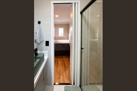 Apartamento à venda com 68m², 2 quartos e 2 vagas Apartamento à venda com 68m², 2 quartos e 2 vagasBanheiro da Suíte