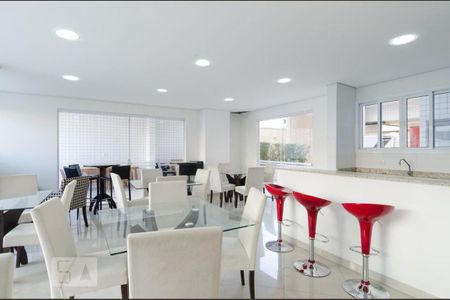 Apartamento à venda com 68m², 2 quartos e 2 vagas Apartamento à venda com 68m², 2 quartos e 2 vagasÁrea comum - Salão de festas