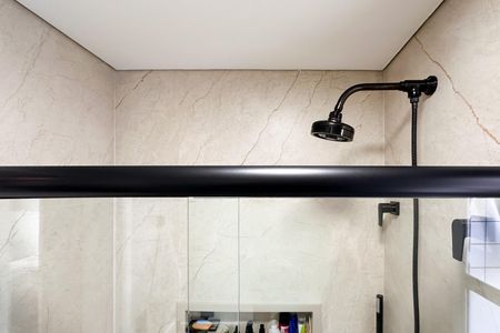 Apartamento à venda com 68m², 2 quartos e 2 vagas Apartamento à venda com 68m², 2 quartos e 2 vagasBanheiro da Suíte