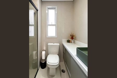 Apartamento à venda com 68m², 2 quartos e 2 vagas Apartamento à venda com 68m², 2 quartos e 2 vagasBanheiro da Suíte