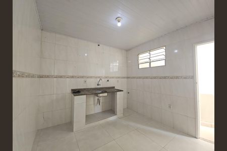 Casa para alugar com 66m², 2 quartos e sem vagacozinha