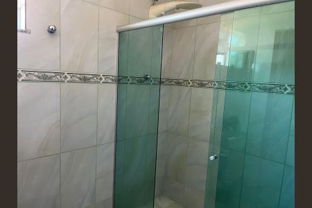 Casa para alugar com 200m², 5 quartos e 3 vagas Casa para alugar com 200m², 5 quartos e 3 vagasBanheiro